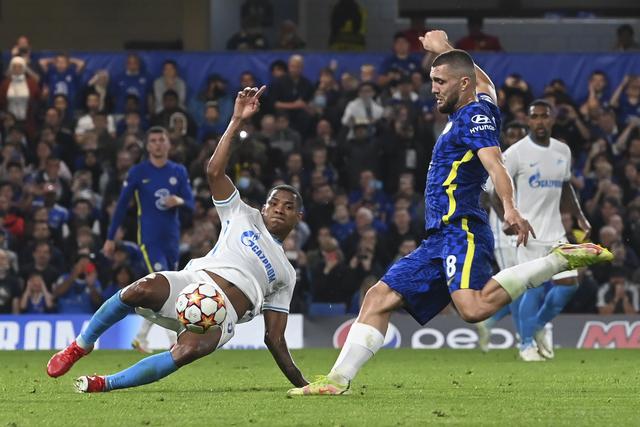 胡明轩24分广东5人上双大胜辽宁 赵继伟14+9